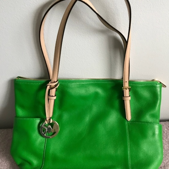 Michael Kors Handbags - MK Tote Bag
